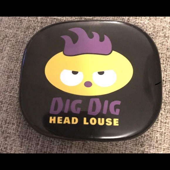 PARASITE PALS ACCOUTREMENTS DIG DIG HEAD LOUSE COMPACT MIRROR & COMB SET Funny! - Picture 4 of 6